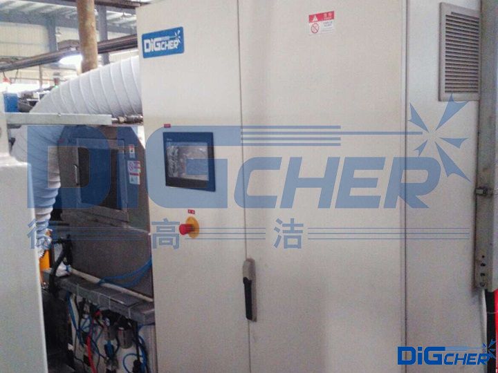 數控高壓水(shuǐ)去毛刺機電氣控(kòng)製部分