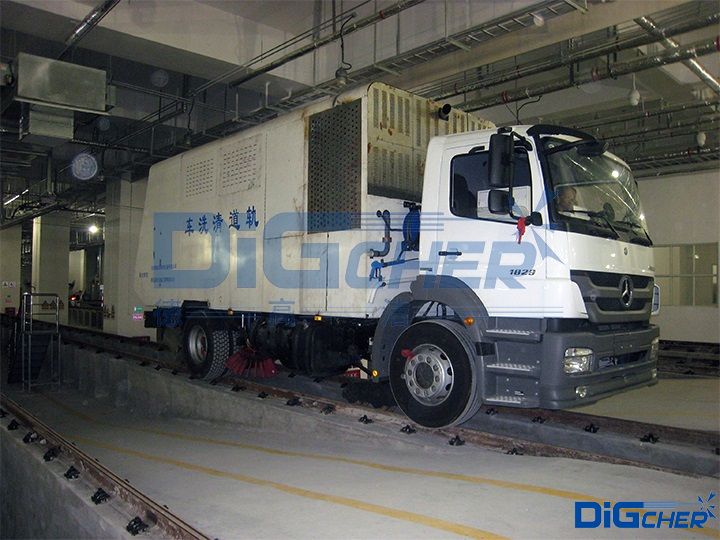 TXVLOG糖心短视频网站潔有軌電車軌道清潔車