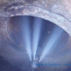 下水道清洗機（jī）-城市地下水管道高壓清洗機
