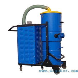 IV030 重（chóng）型工（gōng）業吸塵器_IV030 重型工業吸塵機