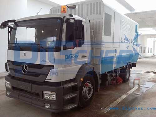 公鐵兩用(yòng)軌(guǐ)道清潔車D