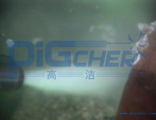 空化射(shè)流水下清洗實況